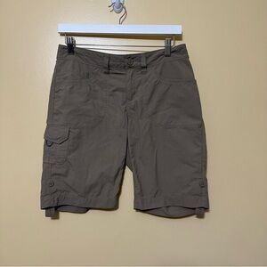Mountain Hardwear Miranda Cargo Shorts Women 6 Khaki